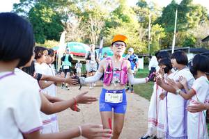 BIB: 3160
                            <button type="button" onclick="openModal(18981579)" class="btn btn-primary btn-sm float-right btn-popup" data-toggle="modal" data-target=".modal-high-quality">
                        <i class="fas fa-shopping-cart"></i> Add to Cart
                    </button>
                                            <button type="button" onclick="isThisMe(18981579, true)" class="btn btn-success btn-sm float-right btn-popup btn-isme hidden" data-toggle="tooltip" data-placement="bottom" title="นี่คือรูปของคุณใช่ไหม คลิกที่นี่เพื่อเอาเข้าอัลบั้ม">
                        <i class="fas fa-plus"></i> Add to album
                    </button>
                    <button type="button" onclick="isThisMe(18981579, false)" class="btn btn-warning btn-sm float-right btn-popup btn-isnotme hidden">
                        <i class="fas fa-ban"></i> Remove from album
                    </button>